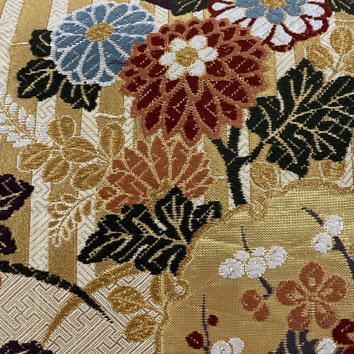 【美品】訪問着フルセット　雪輪枝花文様　黄朽葉色　暈し染め　六通袋帯 訪問着t1297 白ぼかし 雪輪花(化繊) | 着物レンタルの京都かしい