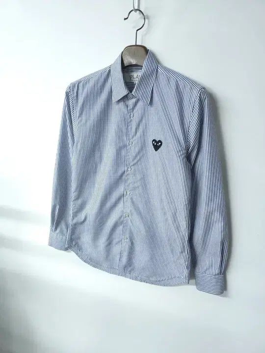 コム デ ギャルソン ストライプ ブラックワッペン シャツ メンズ 95