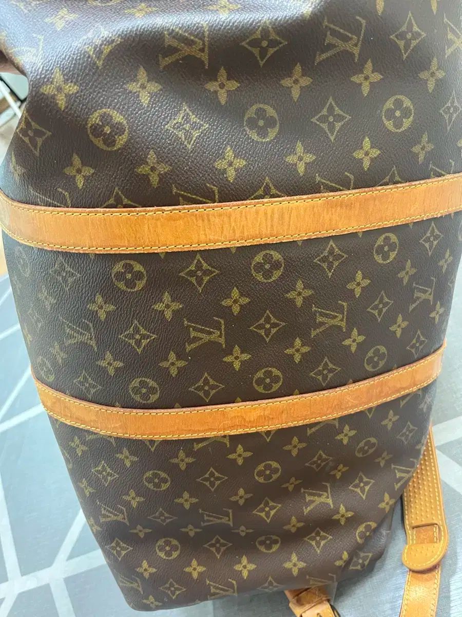 ルイヴィトン M42958モノグラム キーポル55 ジパングゴールド ブラウン