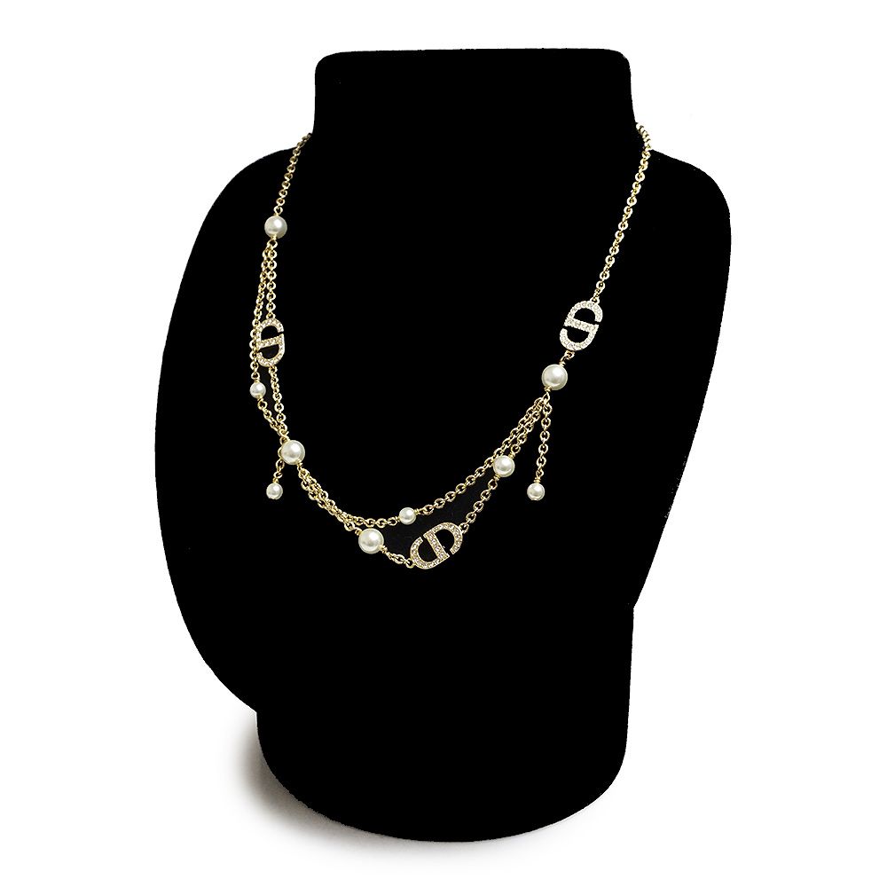 新作 Dior Petit CD ネックレス パール N2701WOMCY 新作 Dior Petit CD ネックレス パール N2701WOMCY