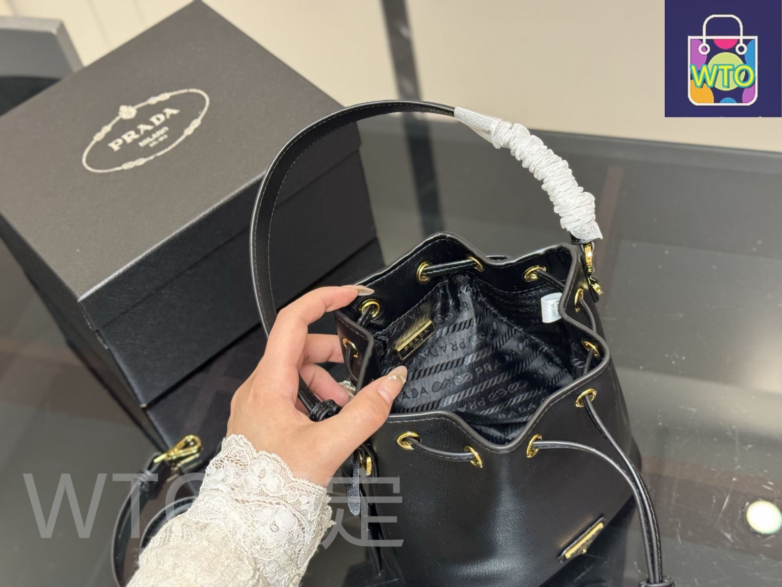 今日特価】Prada プラダ バケットバッグ ボックスが付属 - メルカリ