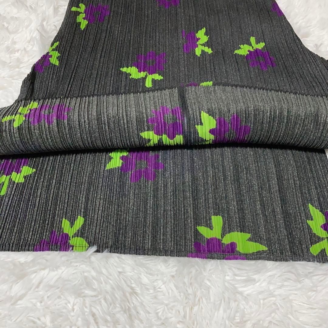 希少✨美品 PLEATS PLEASE マキシ丈スカート 花柄 変形 台形 01 美品】PLEATS PLEASE スカート 花柄 総柄 マキシ丈 変形 台形