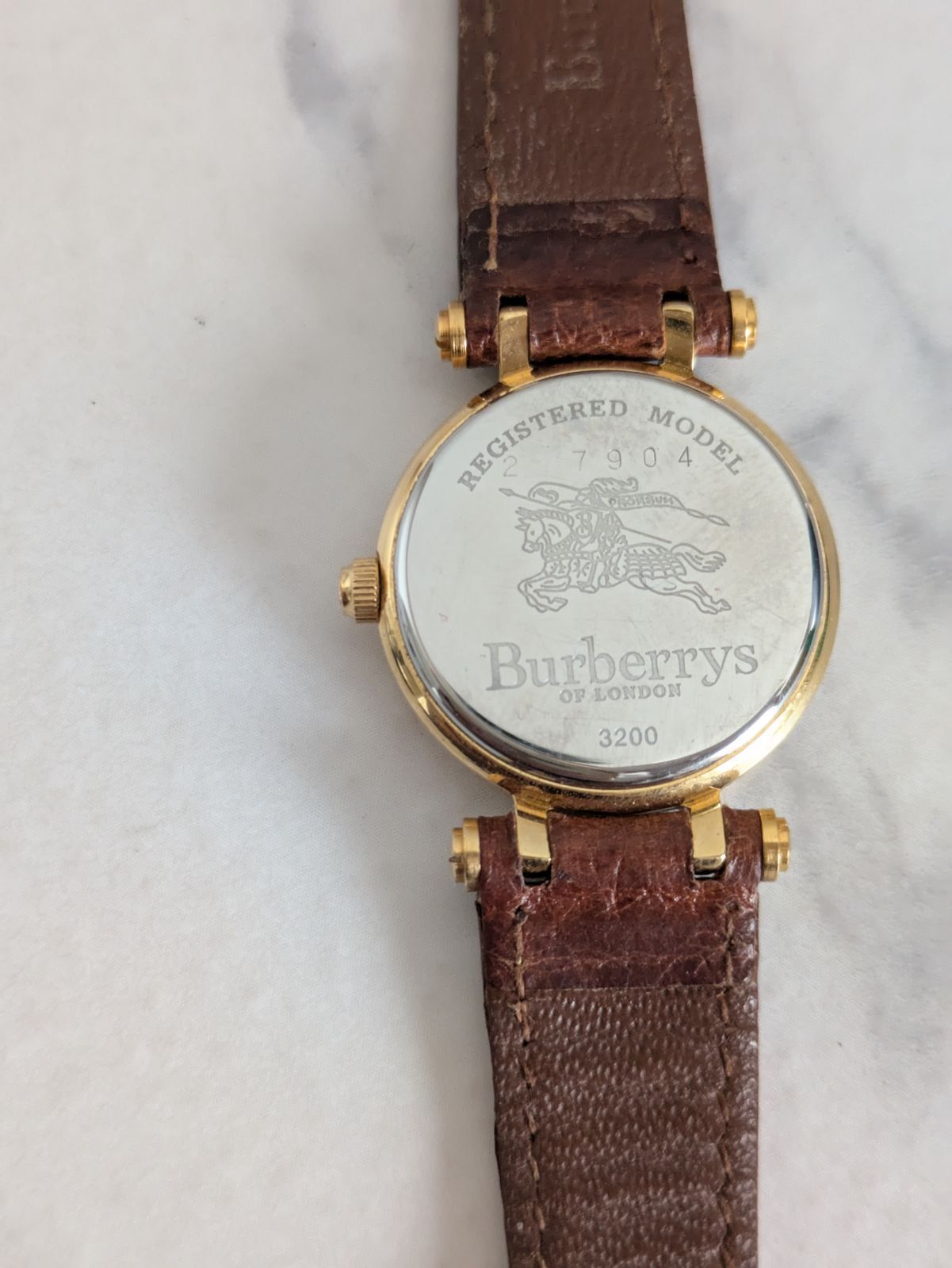 稼働品 バーバリー Burberry 3200 クォーツ - メルカリ