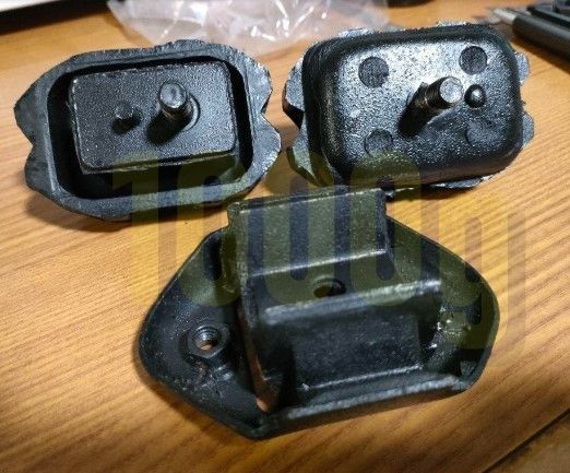 スズキ純正 超 品 ジムニージムニー JA12 JA22 エンジン マウント 1台分 3個セット JA12V JA12C JA12W JA22W