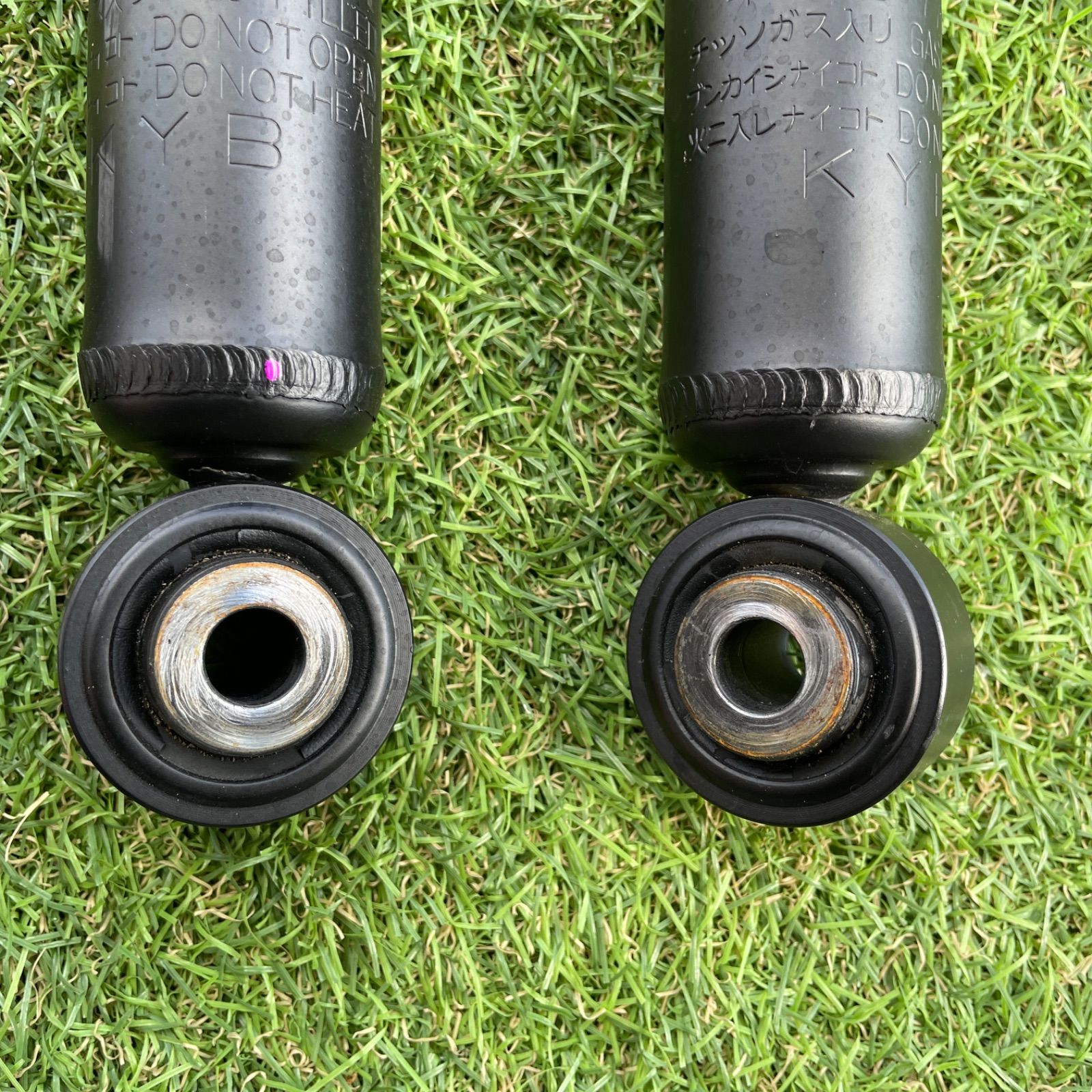 カヤバ製 新車外し