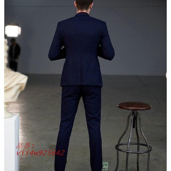ボタンスリムスーツ ビジネススーツ