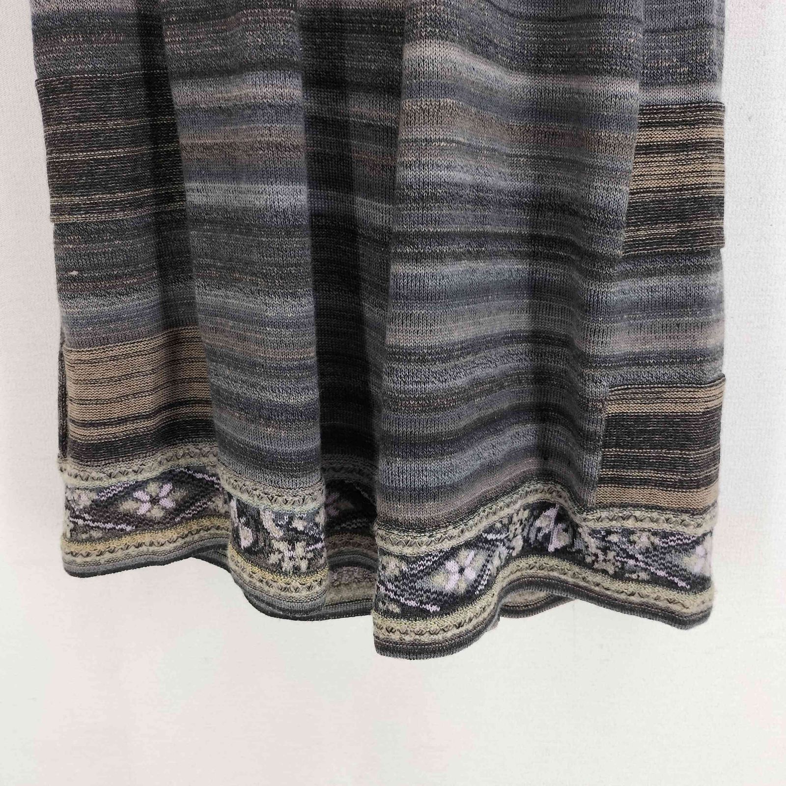 エムアンドキョウコ M.＆kyoko 裏地付 裾刺繍 ボーダーニットワイド