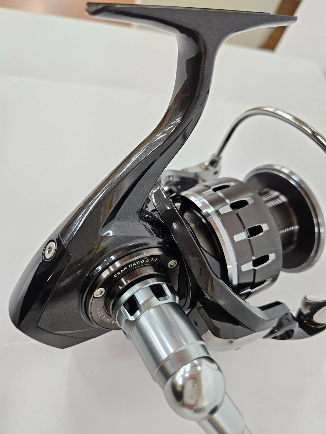 16キャタリナ　4500H ダイワ　スピニングリール　ショアジギング 16 キャタリナ 4500Hのスペックとインプレ | 釣りクラウド