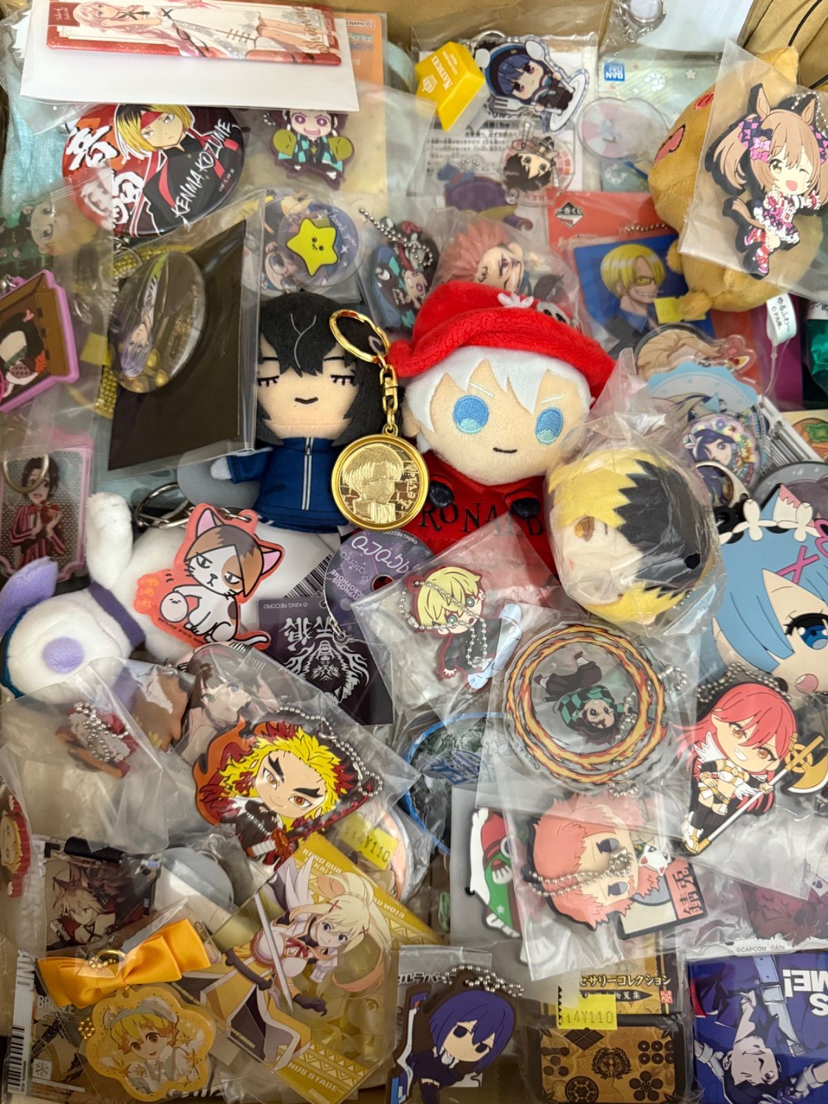 上品スタイル 大特価！ クリアファイル キーホルダー 缶バッジ アニメグッズ等 その他