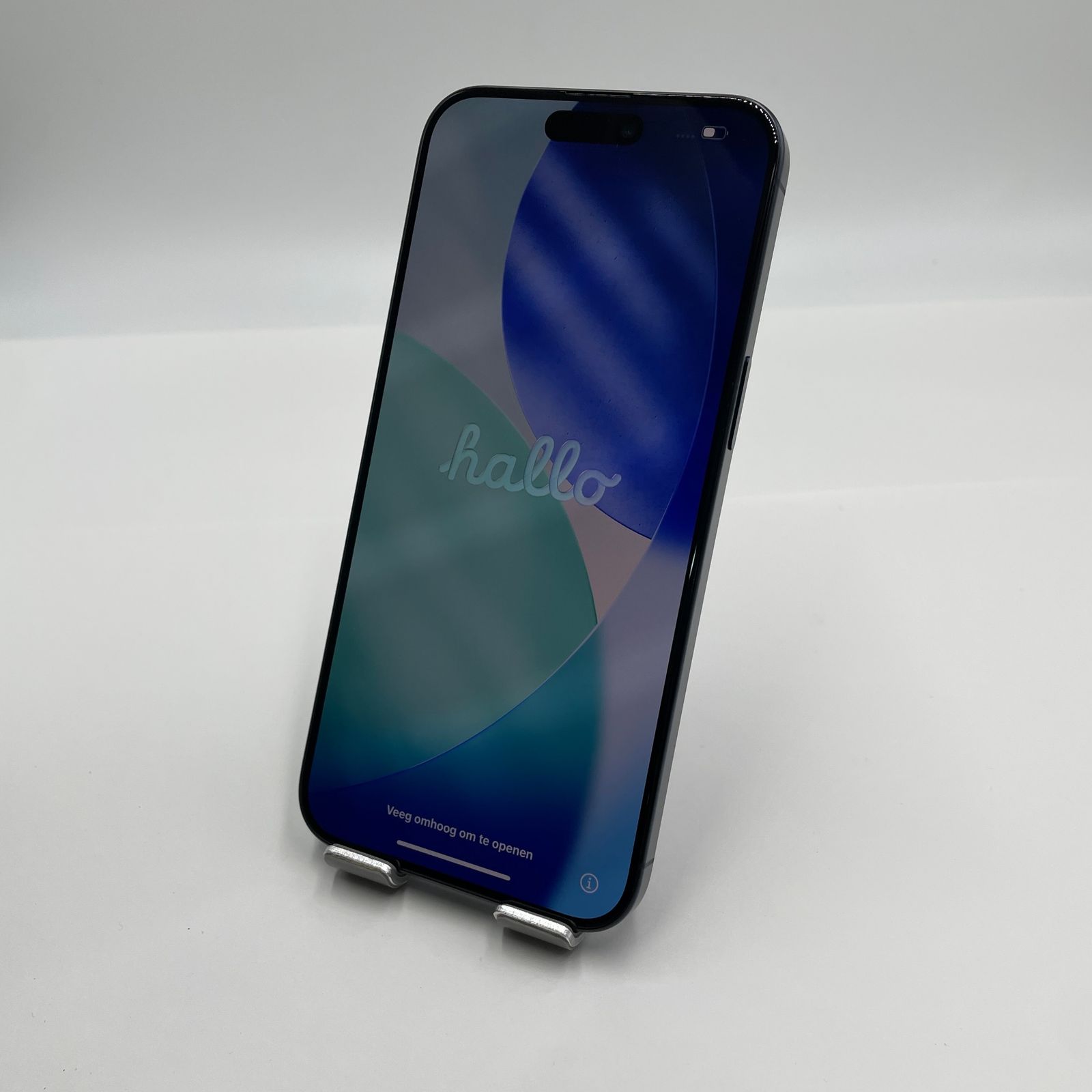 256GB ブルーチタニウム