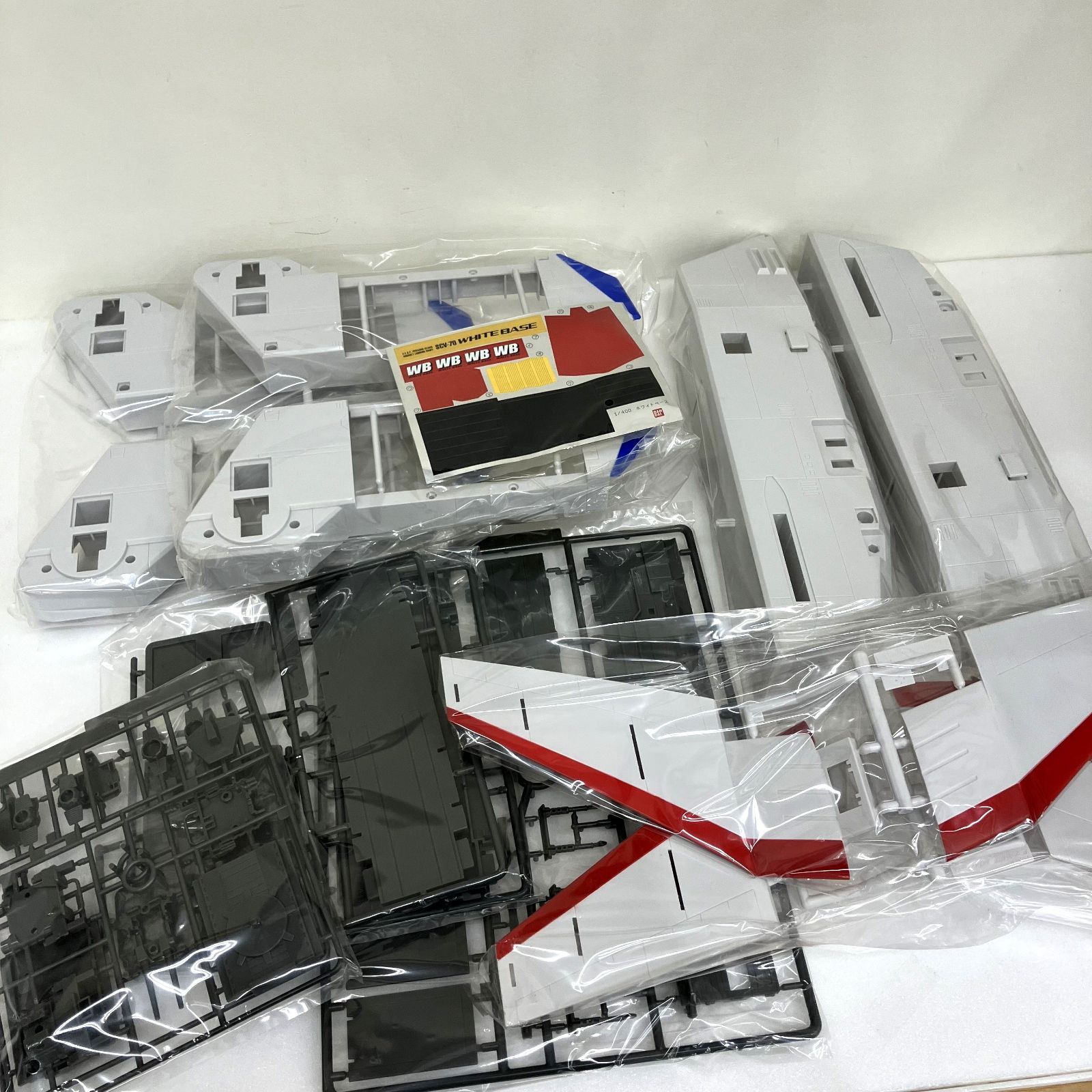 未組立品】機動戦士ガンダム WHITE BASE ホワイトベース SCV-70