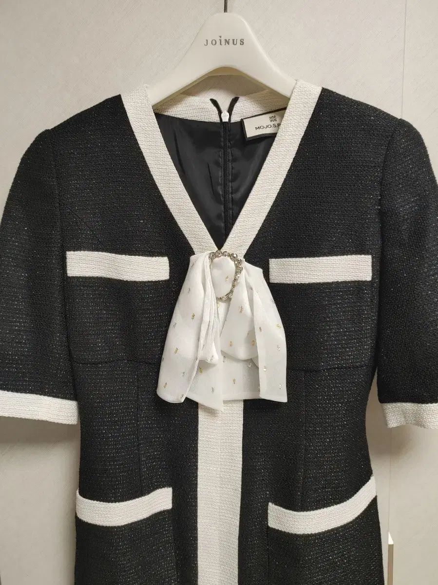 モジョエスピン ブローチ