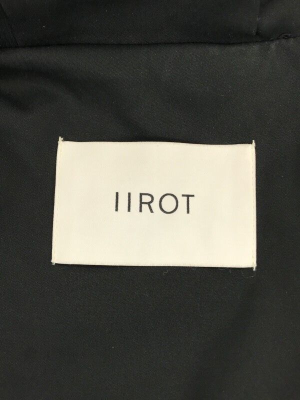 IIROT イロット ダウンベスト ブラック F IIROT イロット ダウンベスト ブラック F - メルカリ
