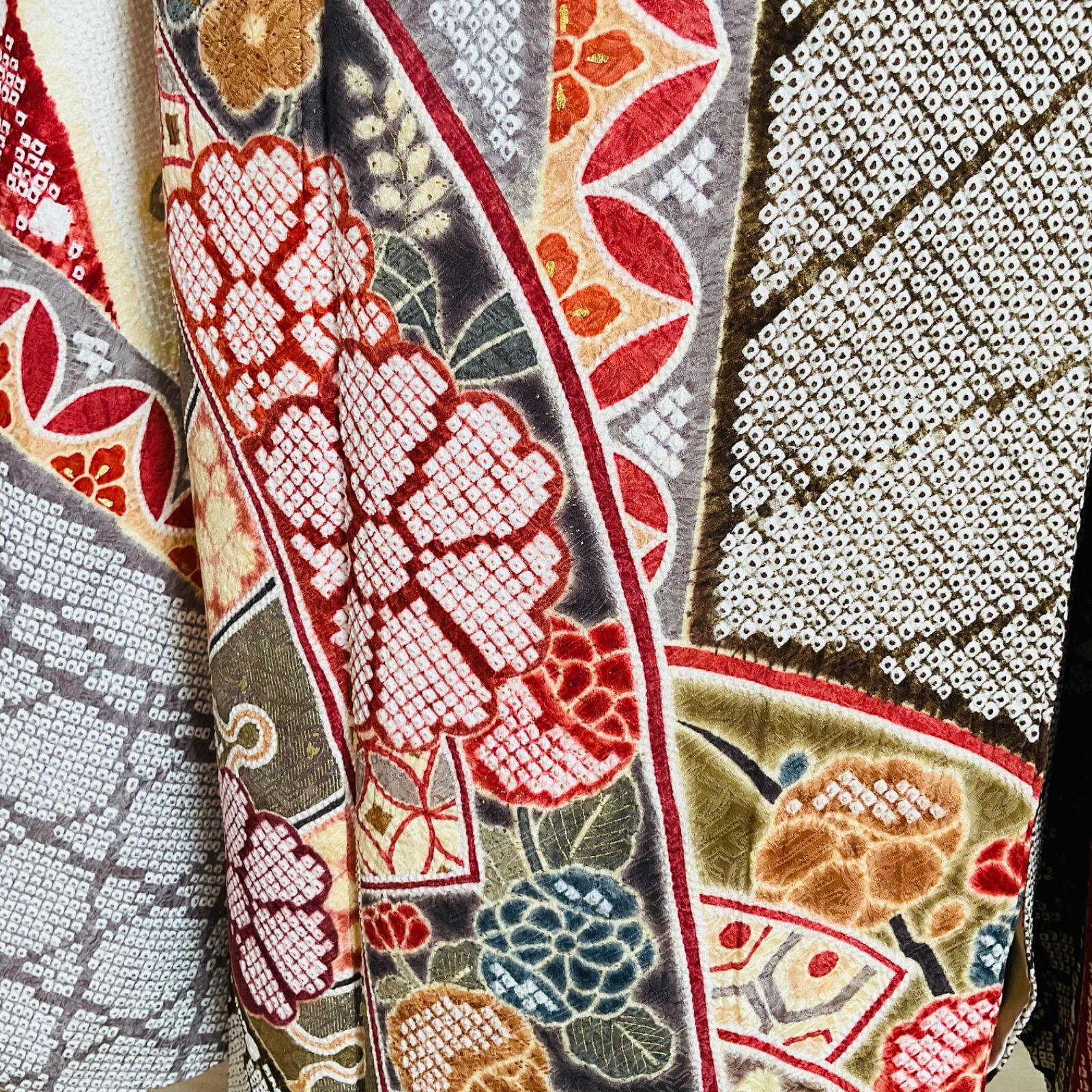 振袖 振袖フルセット 総絞り 手絞り 吉祥文様 正絹 - メルカリ