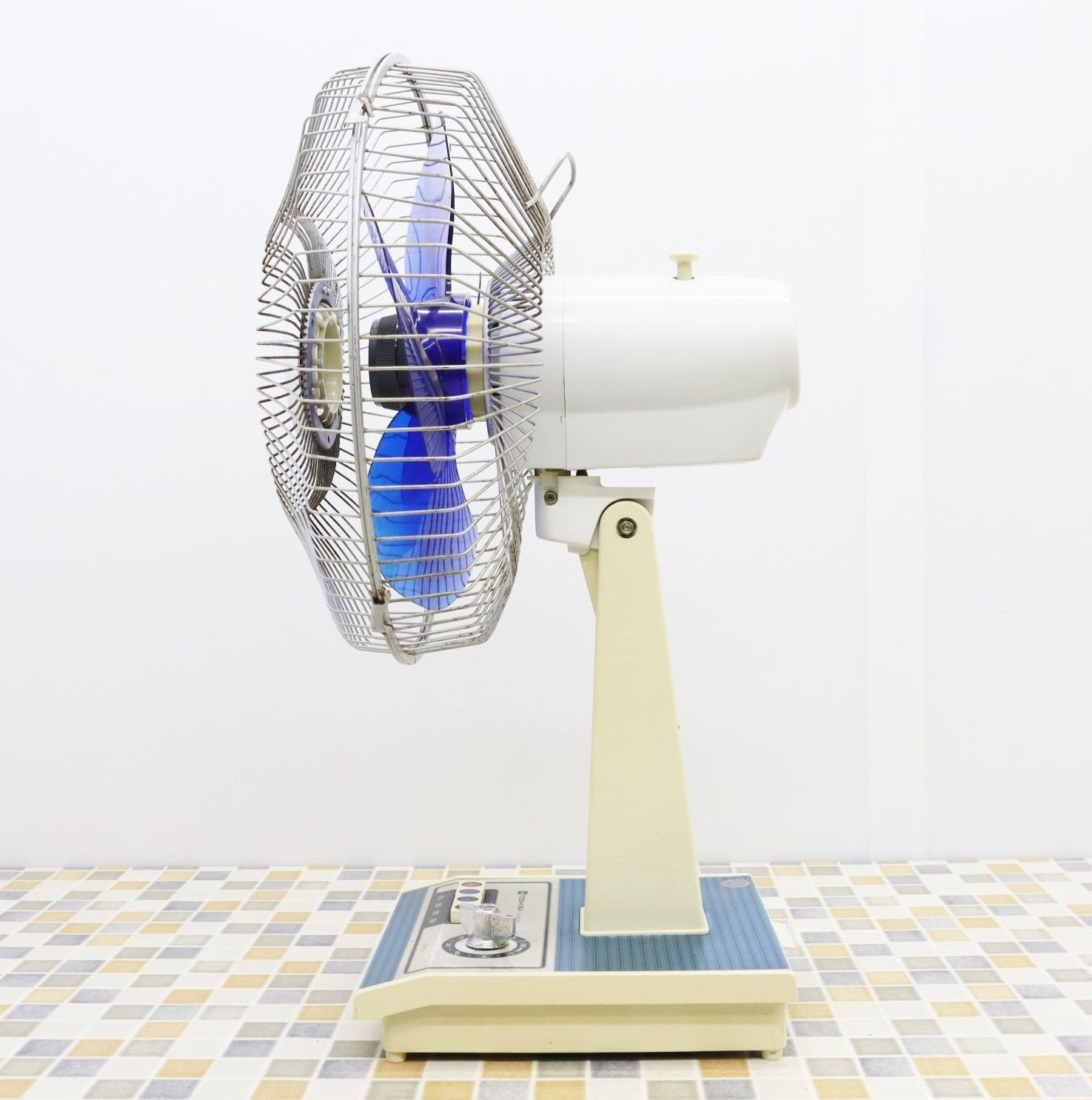 ▽1976年製 昭和51年 アンティーク｜30cm 4枚羽 レトロ 扇風機
