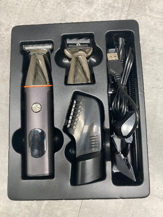 A2h 美品 多機能電気シェーバー 3in1 メンズ 髭剃り バリカン ヘアカッター 通電確認済み シェーバー 散髪用 セルフカット