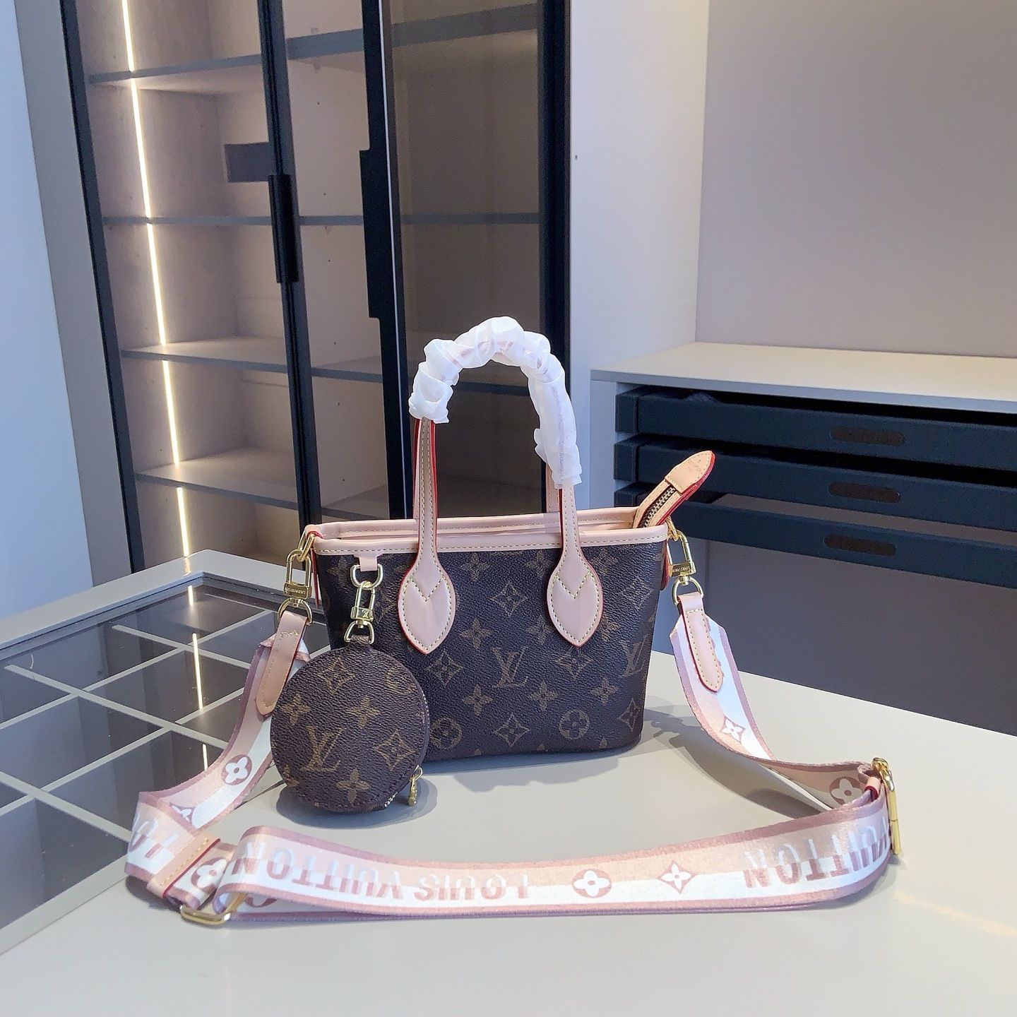 ④新型LOUIS VUITTON12個 ブランド 箱まとめ セット バッグ 財布 本日特価] 全新シリーズセット X667 - LV ショッピングバッグBB