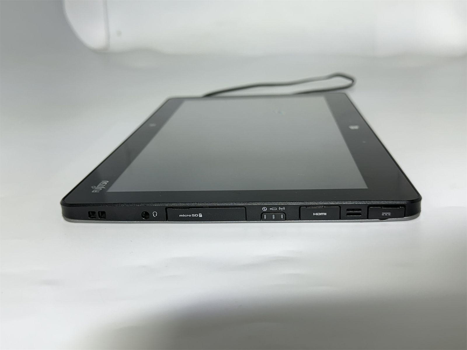 送料無料 保証付 日本製 高速SSD 11.6型 タブレット 富士通 Q616/P 