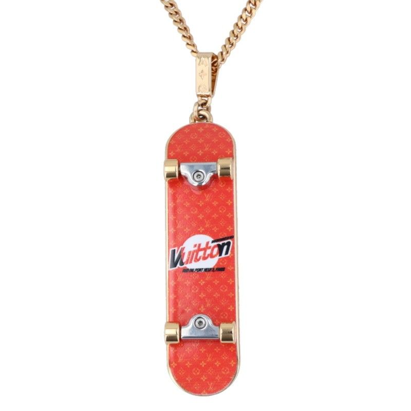 【美品】LOUIS VUITTON ルイヴィトン スケートボード ネックレス LOUIS VUITTON ルイ ヴィトン ネックレス ペンダント スケート