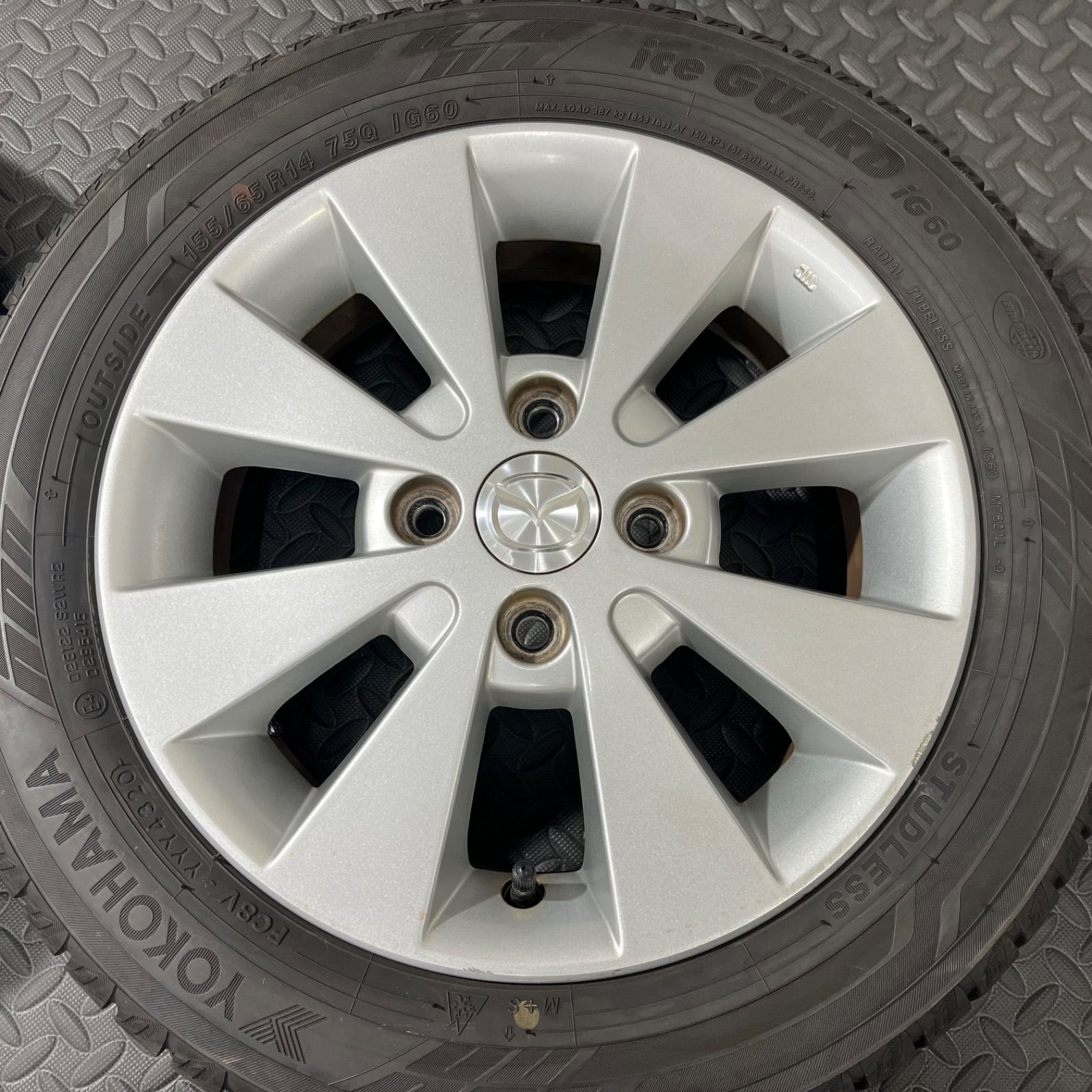 スペーシア スタッドレスタイヤ