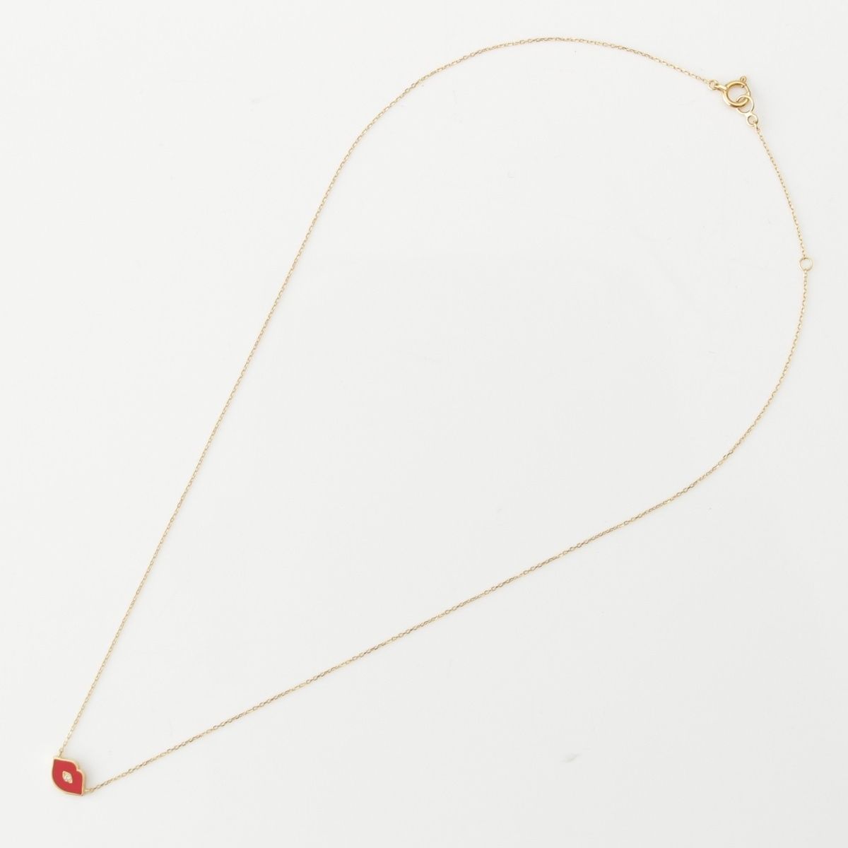 キス ネックレス