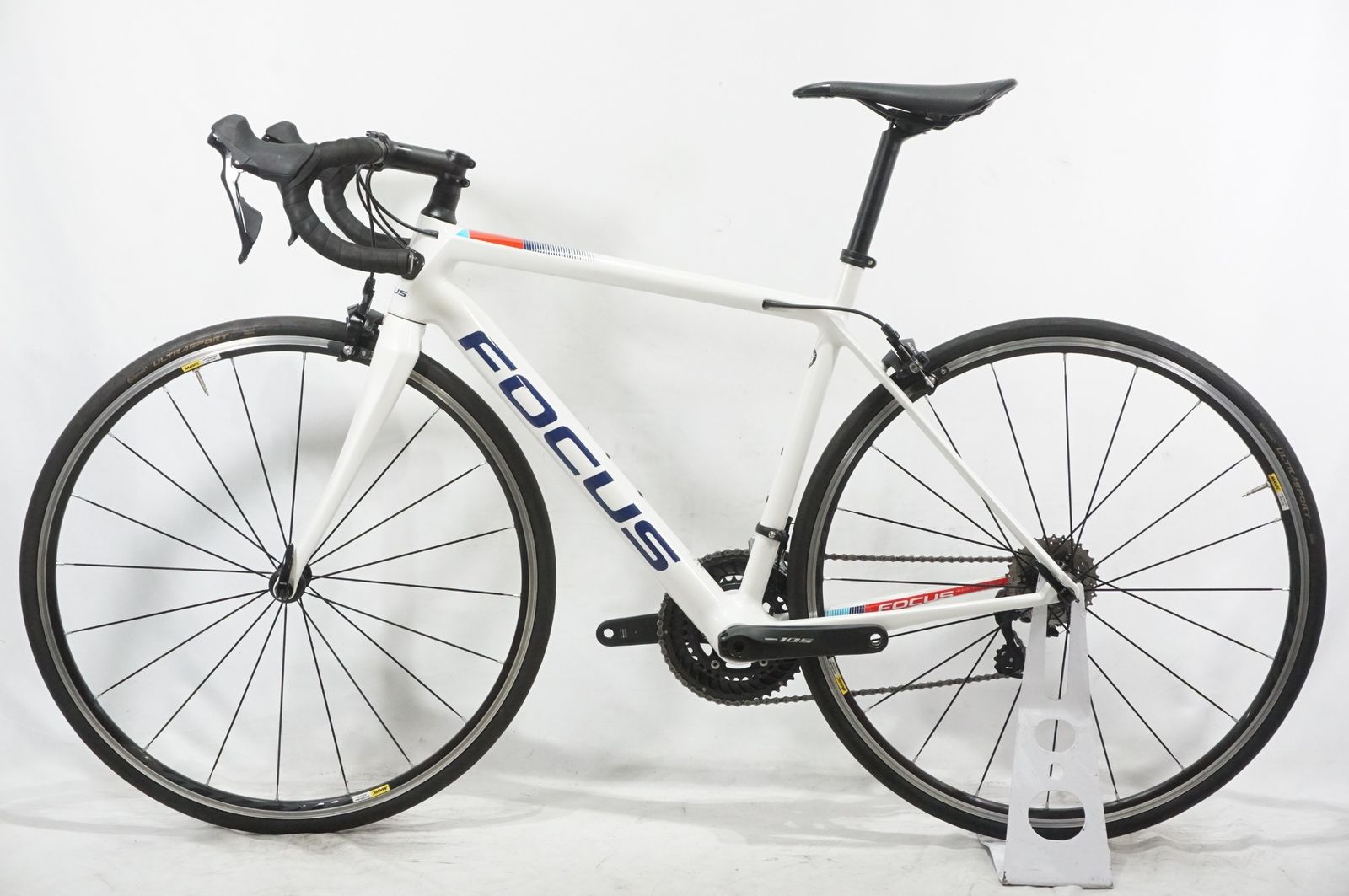 FOCUS 「フォーカス」 IZALCO RACE 9.7 2019年モデル ロード