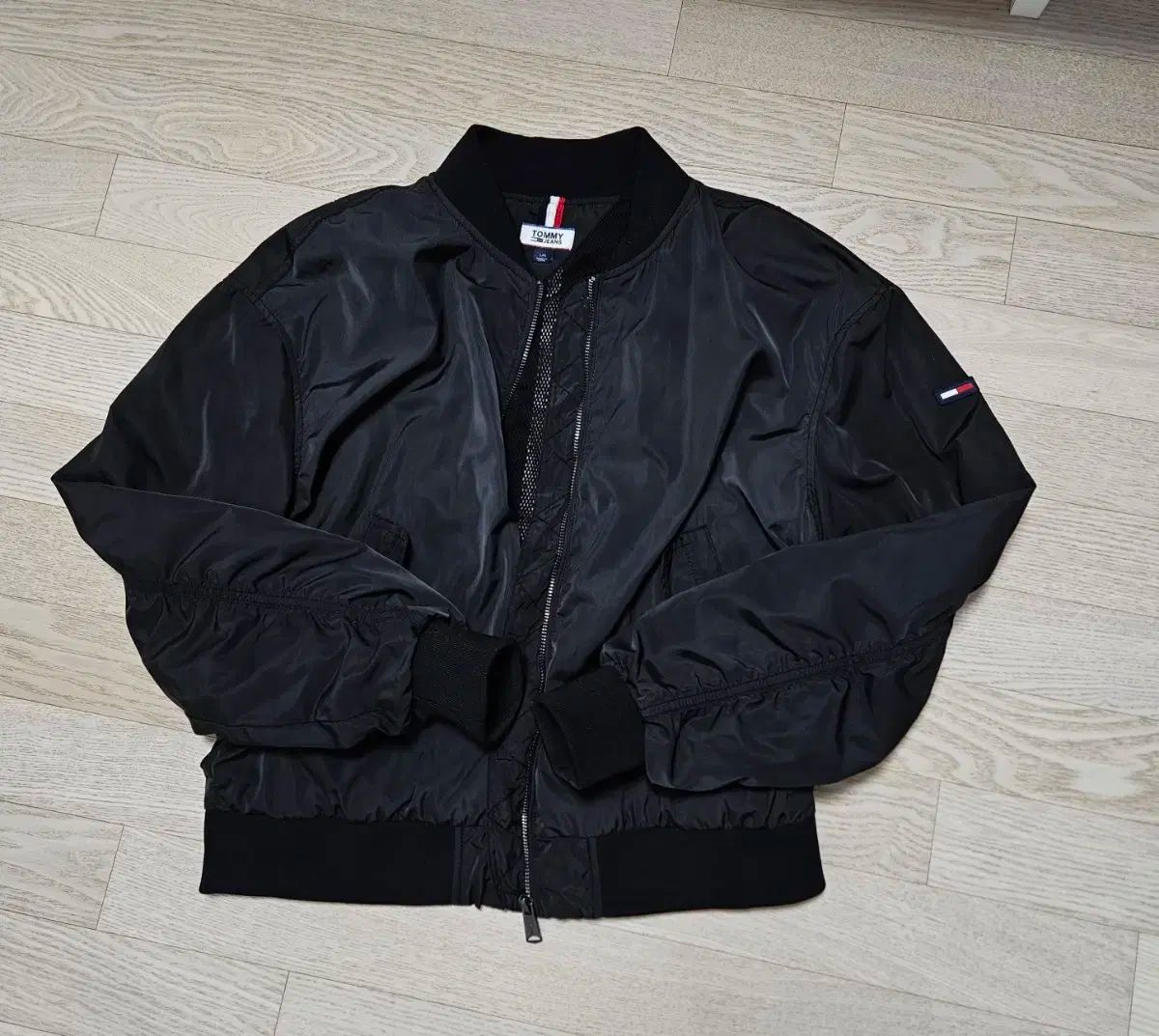 Tommy Hilfiger トミーヒルフィガー レディース MA-1ジャケット 春ジャケット
