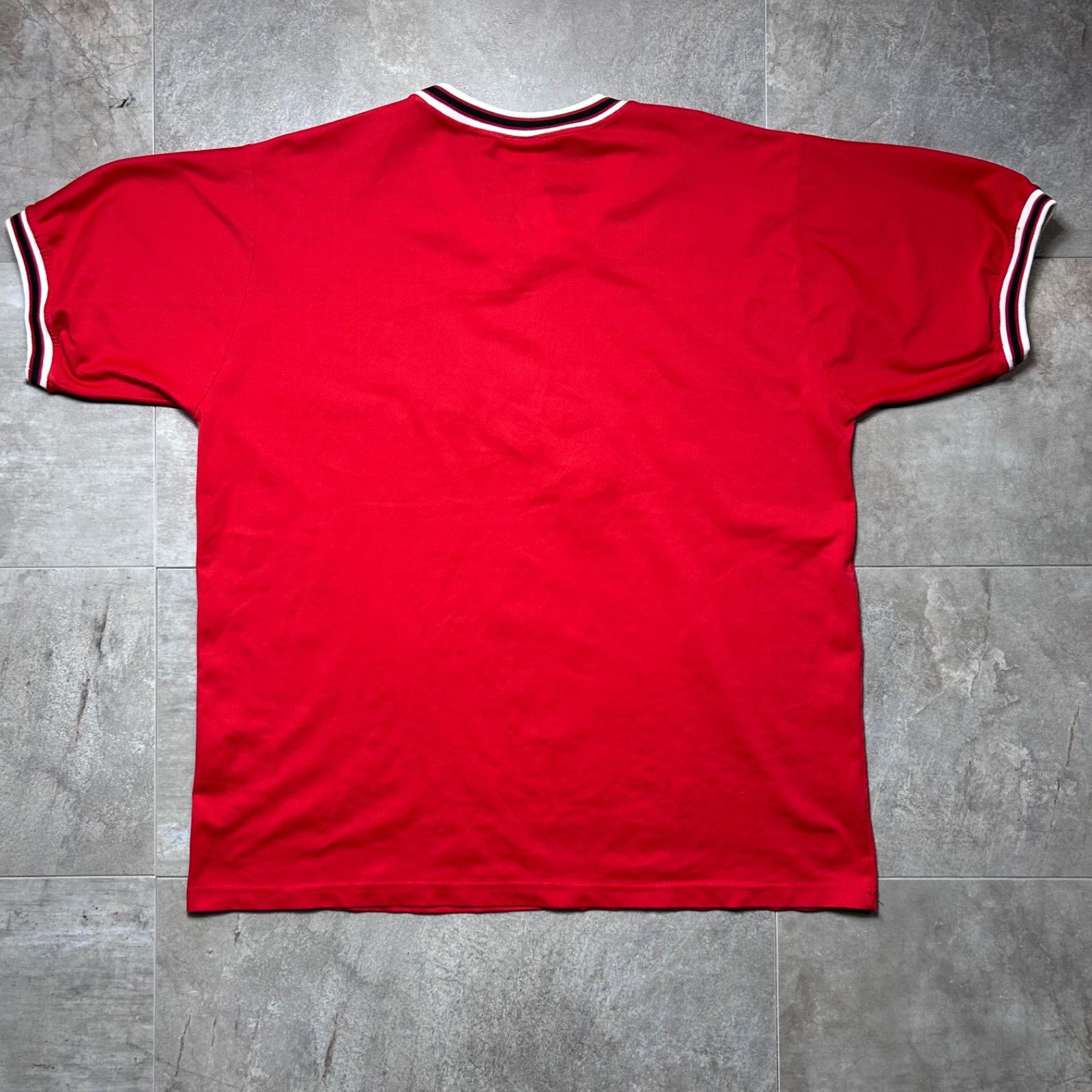 赤 メッシュTシャツ