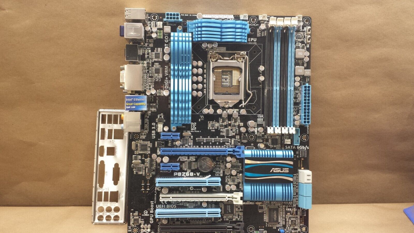 ASUS P8Z68-V LGA1155 マザーボード MBC52