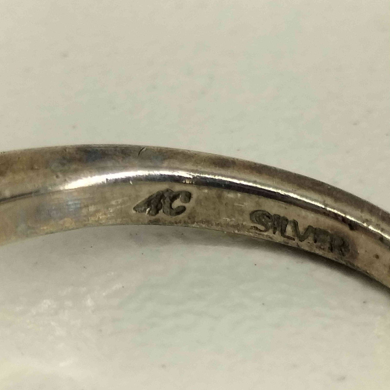 ヨンドシー 4℃ ストーン装飾 SILVER リング レディース 9号