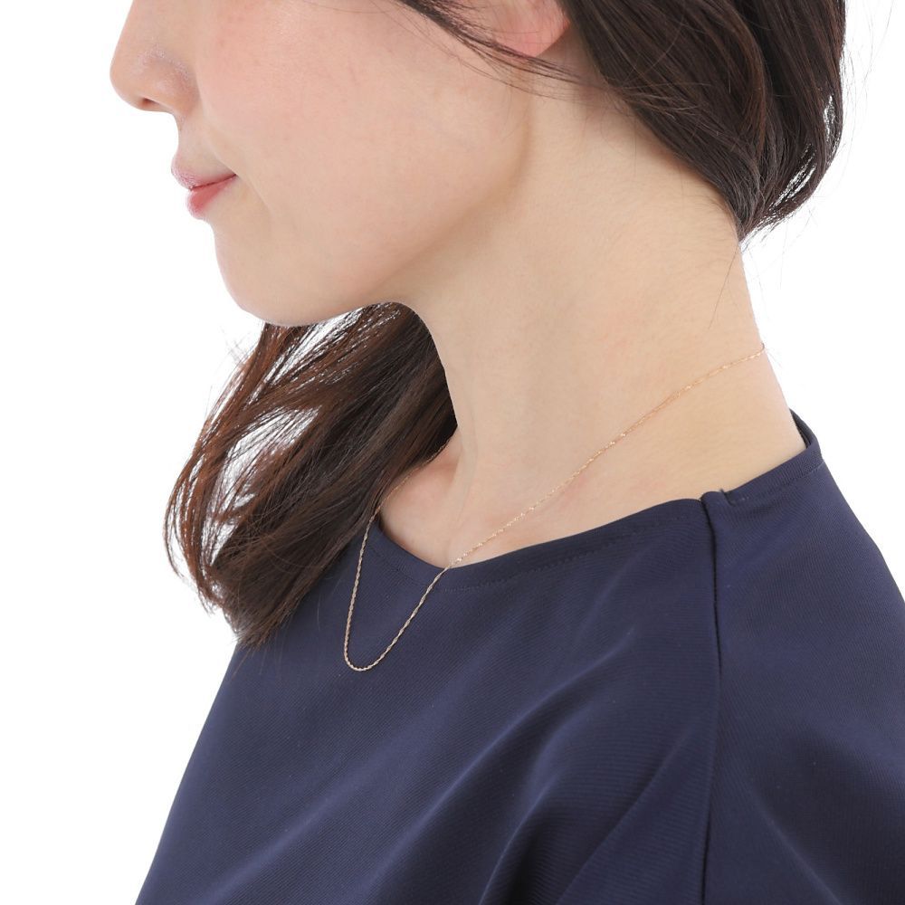 純金 スクリュー