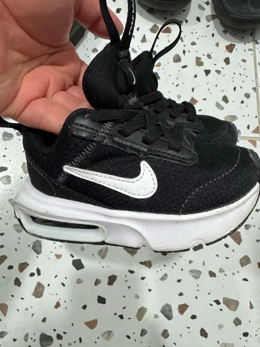 映像で見る　子どもたちは未来　第2期　DVD　斎藤公子　小泉克明 映像で見る 子どもたちは未来 第2期 (DVDブック) (個人／保育園