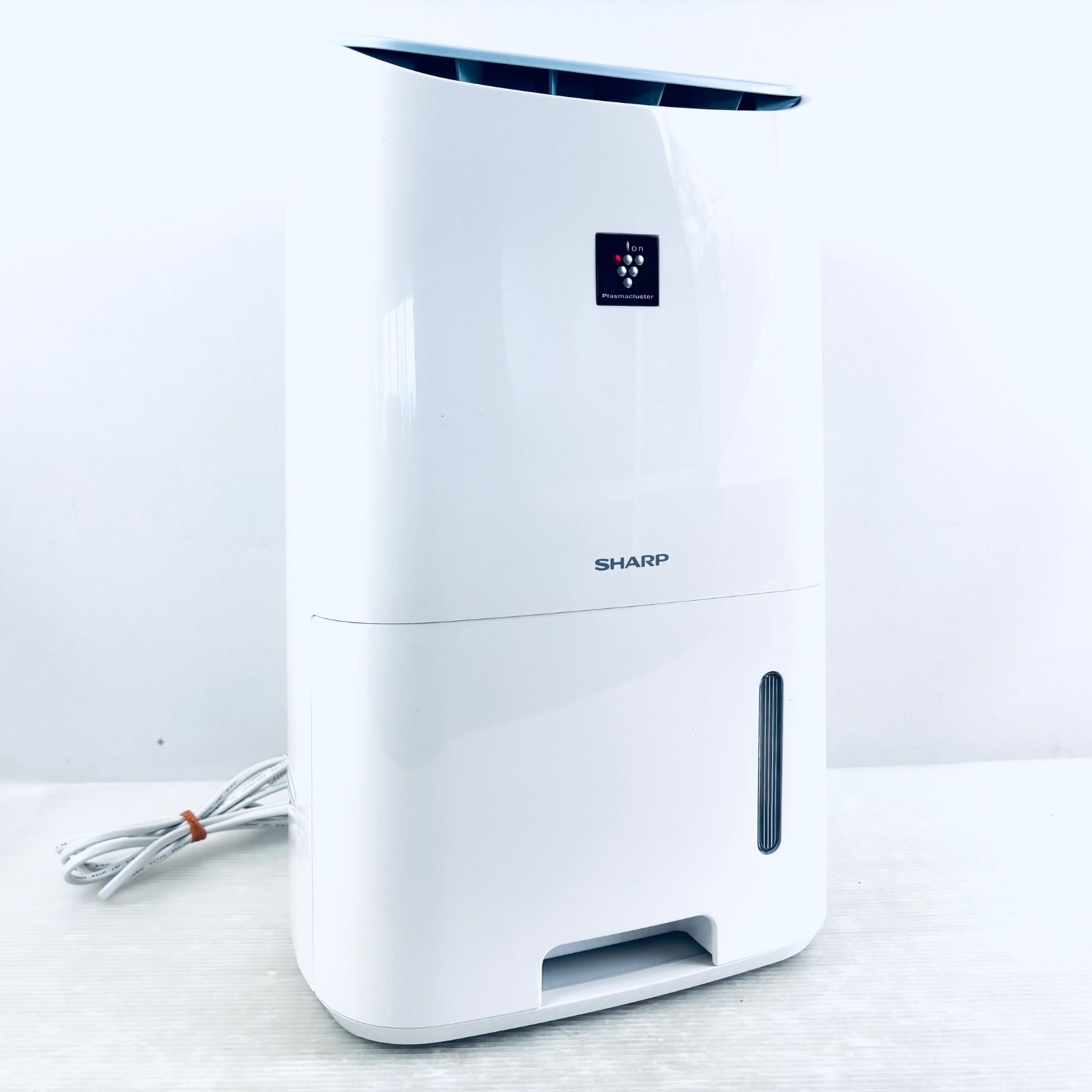 シャープ 【SHARP 除湿器 CV-C140-W 2014年製 ホワイト】シャープ 除湿 