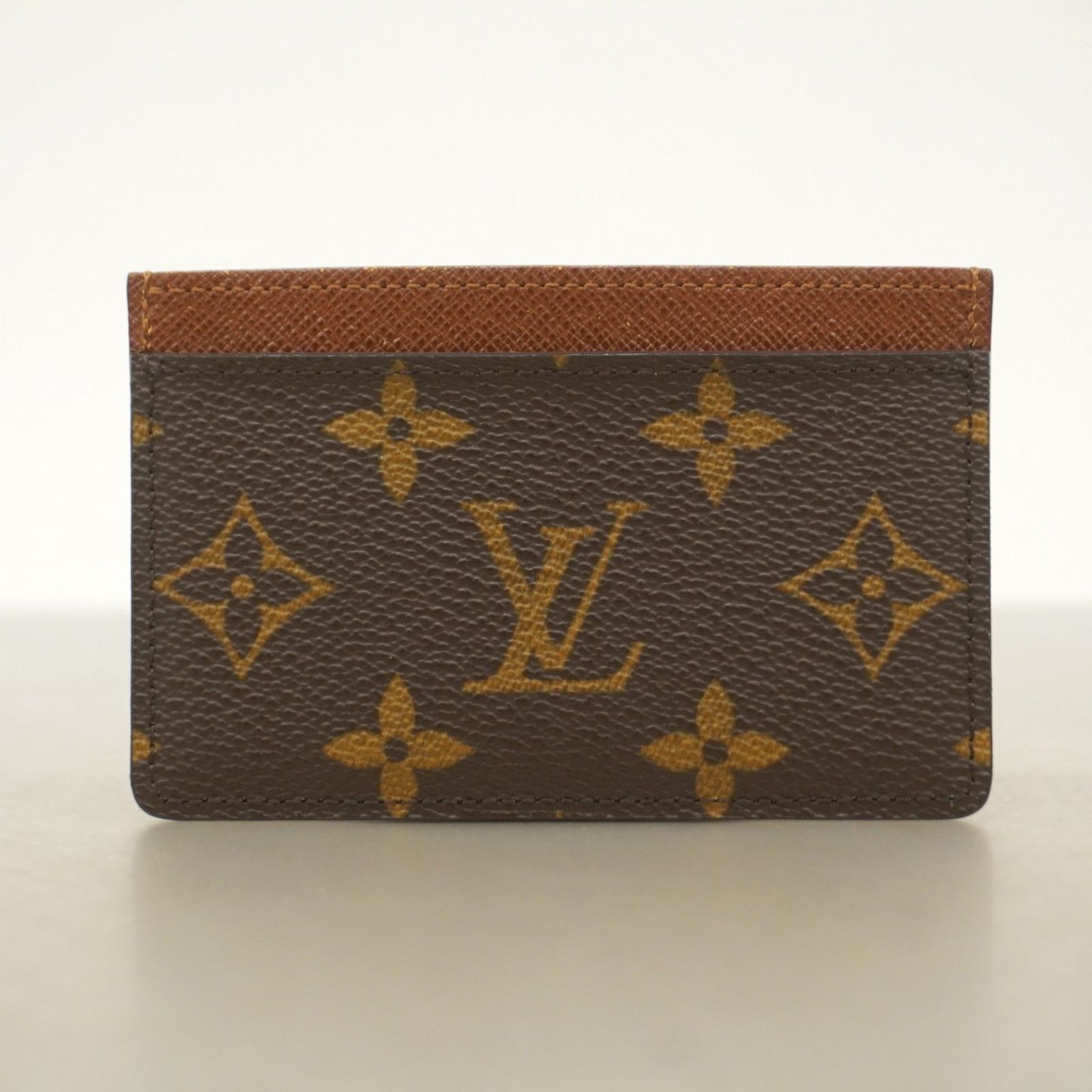 Vuitton