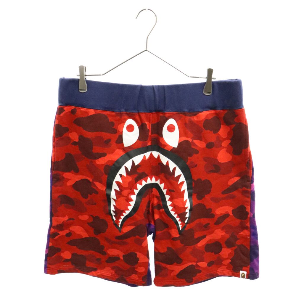 A BATHING APE (アベイシングエイプ) 1ST CAMO BACK SHARK SWEAT 