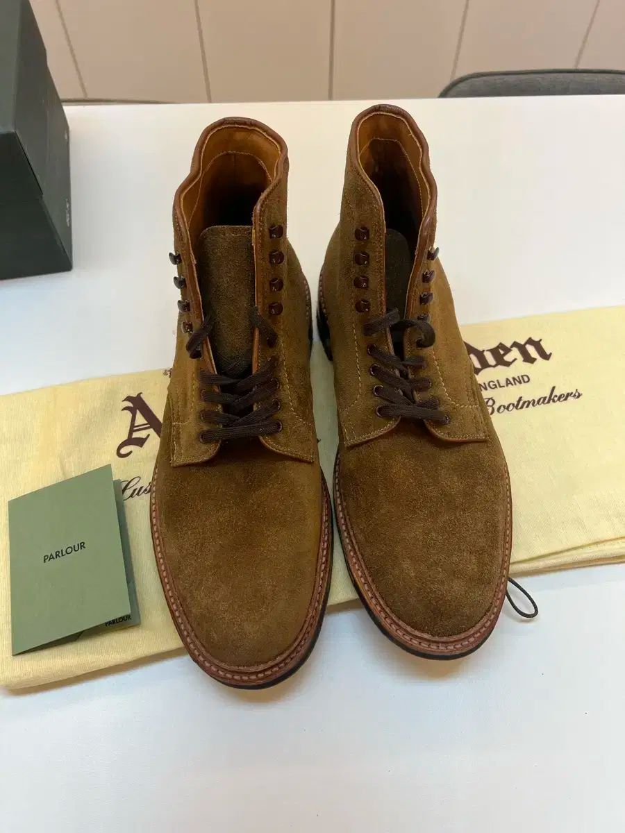 ALDEN オールデン