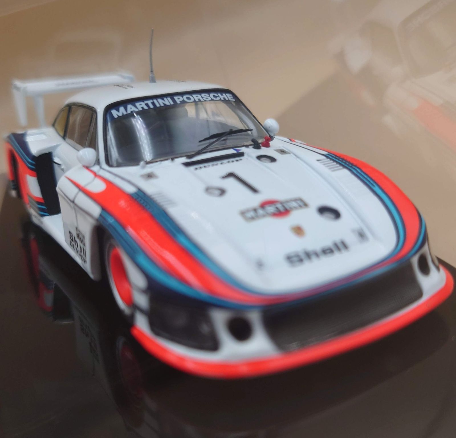 ファイナルセール開催中！ 1 43 ポルシェ935 78 Moby Dick 1978 シルバーストーン6時間 1 ダイキャスト製ミニカー