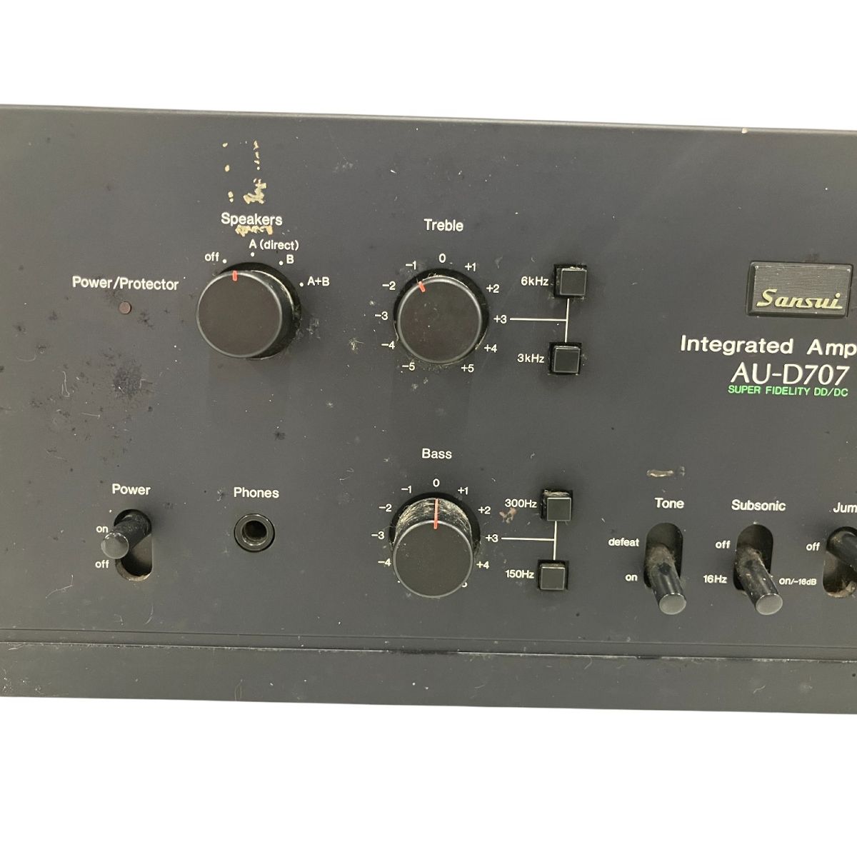 プリメインアンプ サンスイ