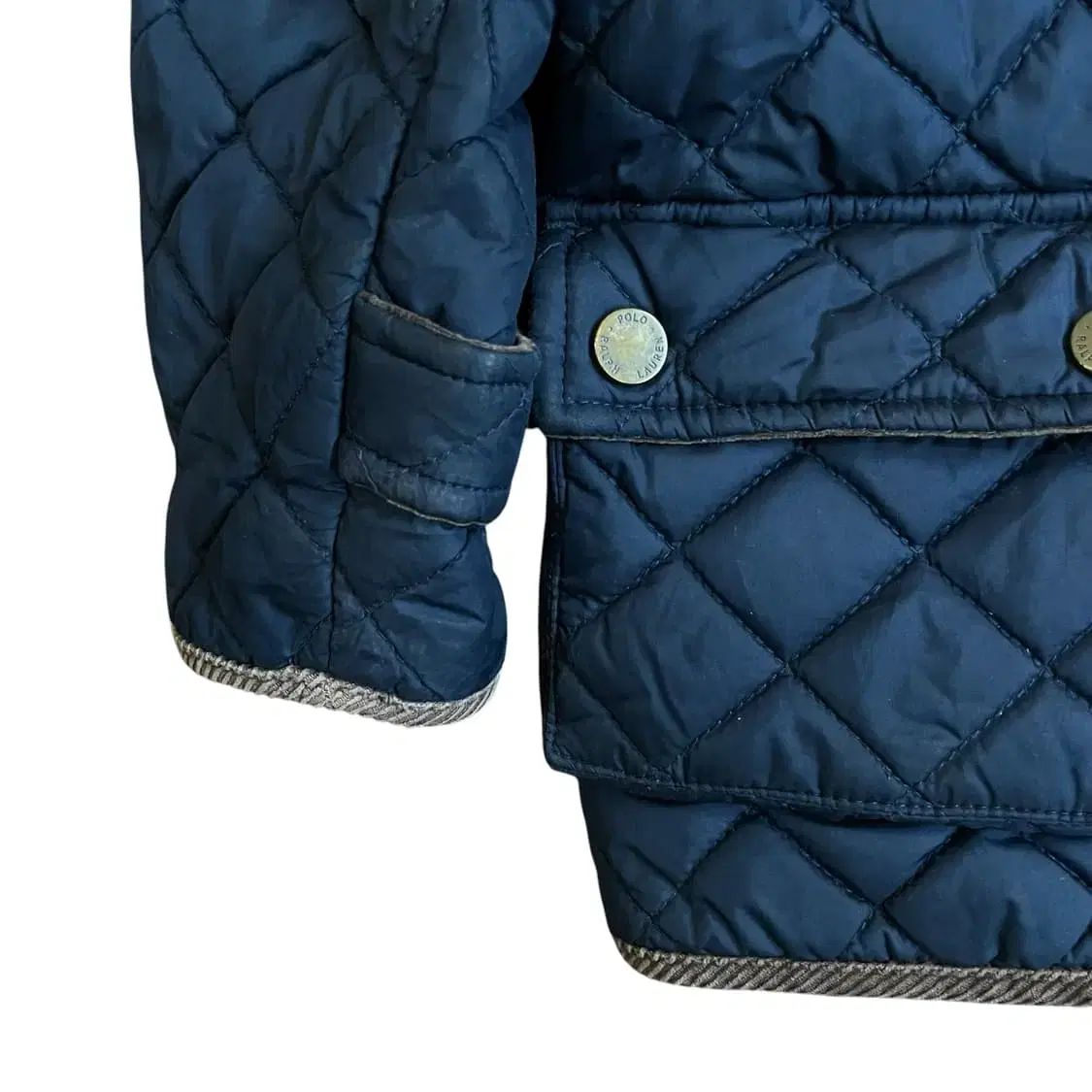 ポロ Ralph
