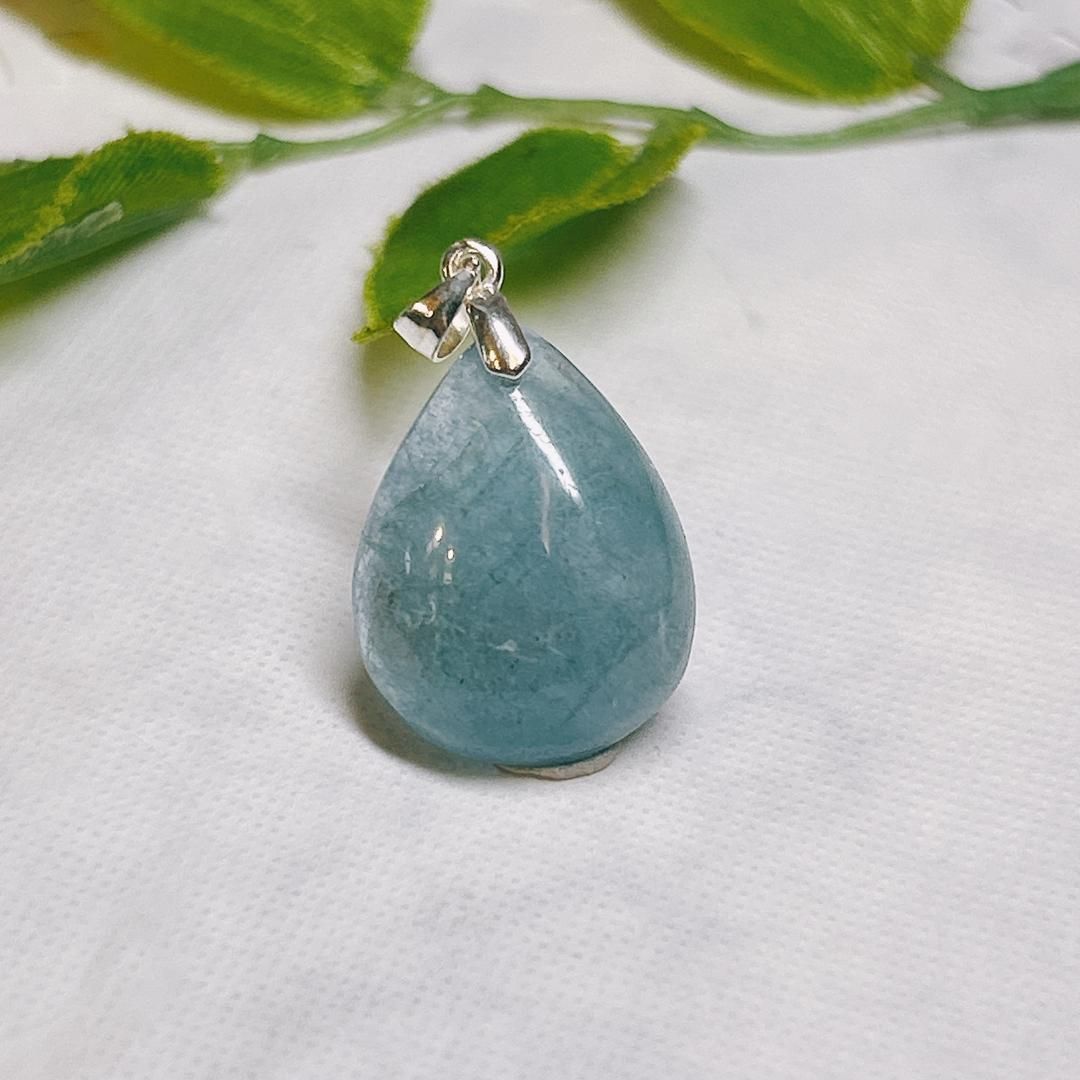 【E11851】アクアマリン＊緑柱石＊ペンダント＊青＊Aquamarine＊Pendant