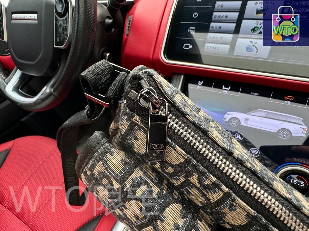 ショルダーバッグ