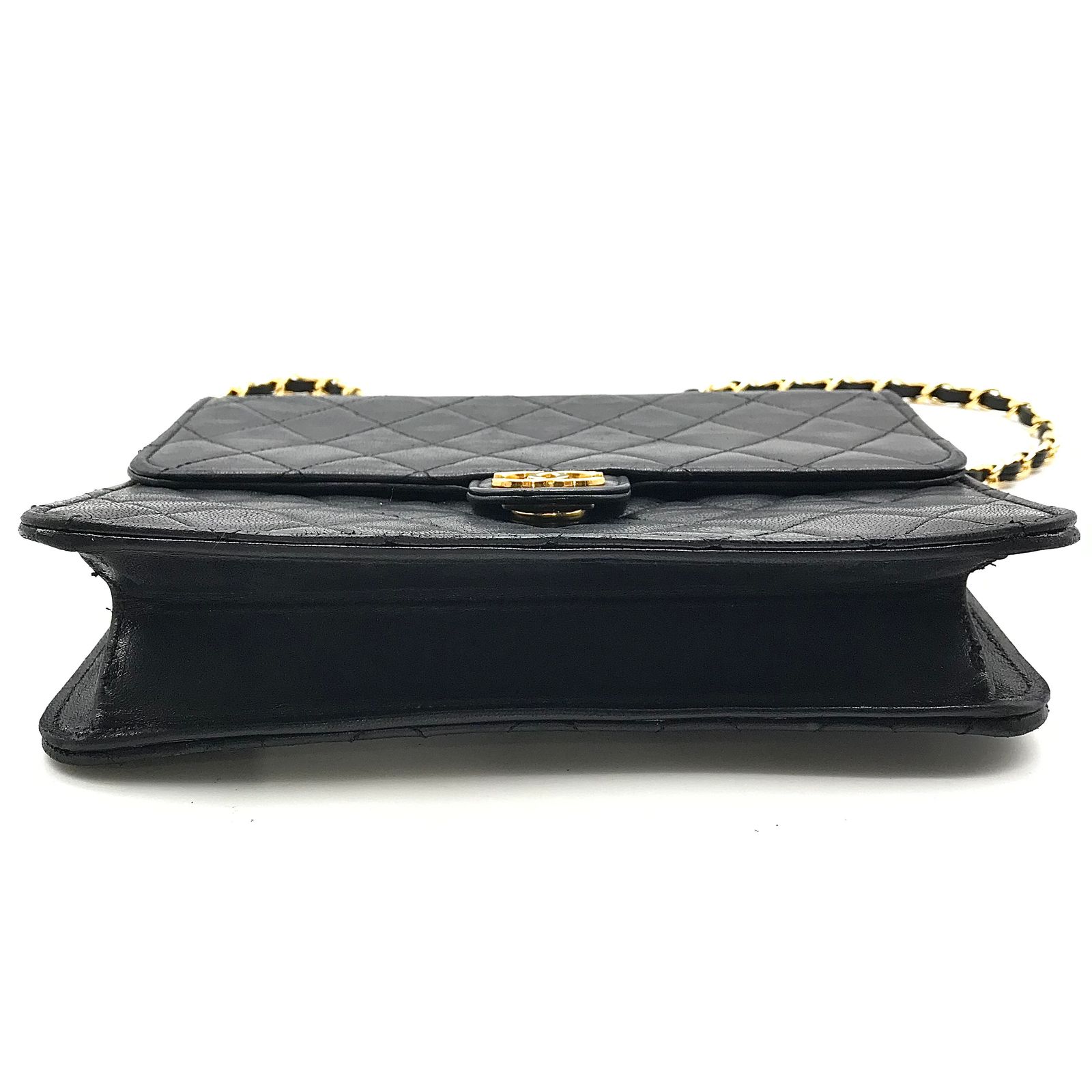 CHANEL シャネル ココマーク マトラッセ ラムスキン プッシュロック