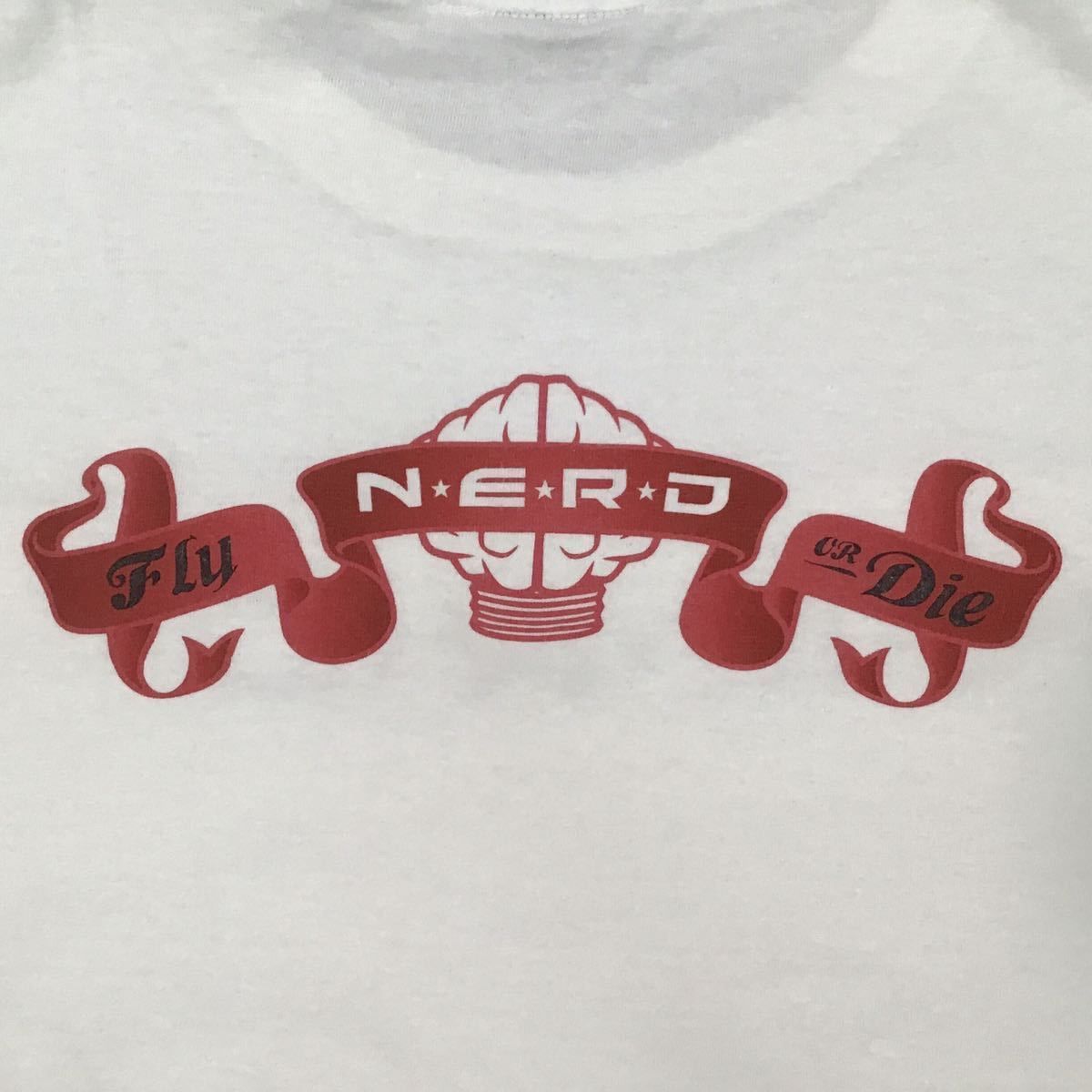 BAPE × N.E.R.D コラボ Tシャツ 000000004381 - メルカリ