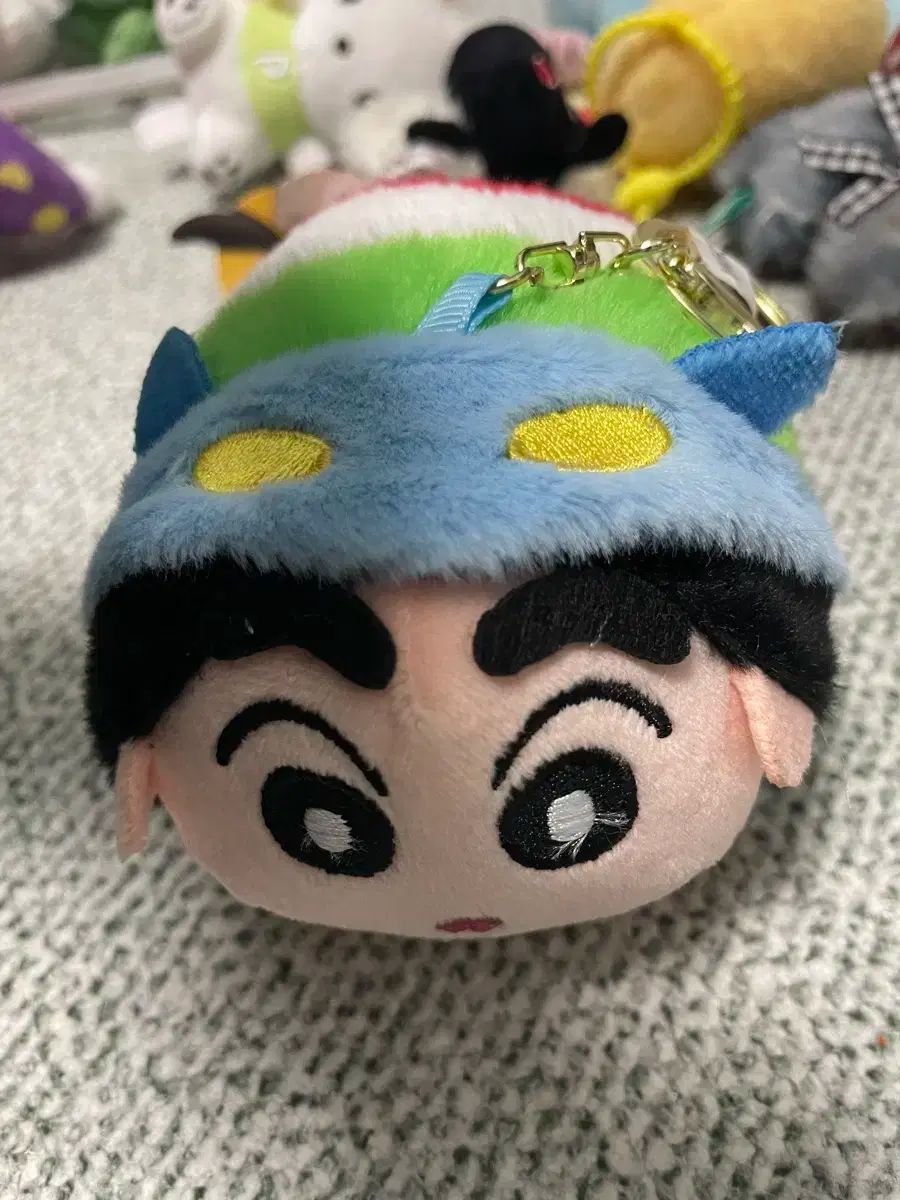 しっぽ 運営 クレヨンしんちゃん アクションマスク キーホルダー