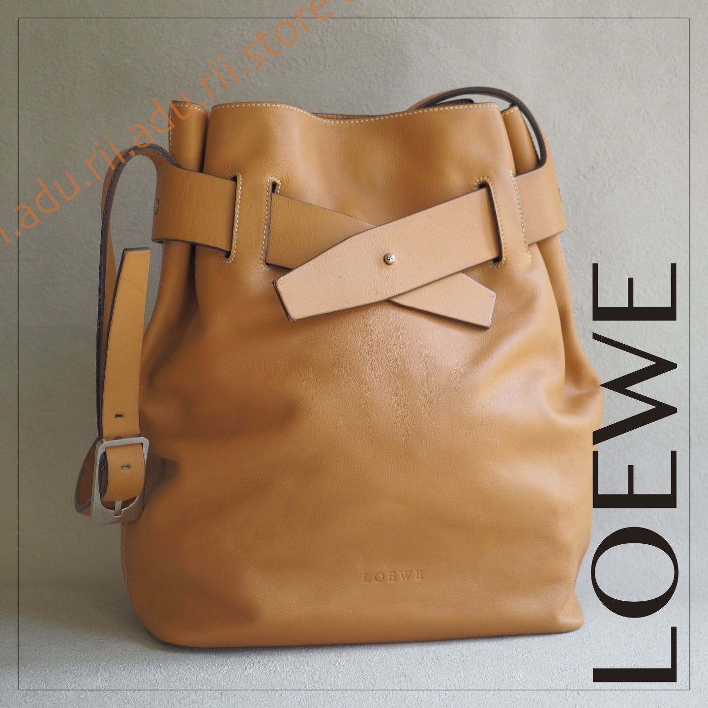 LOEWE レザーショルダーバッグ ベージュ LOEWE レザーショルダーバッグ ベージュ 楽天市場】ロエベ loewe