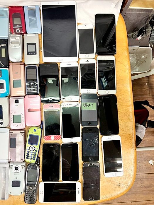 ジャンク スマホ/ガラケー/タブレット/PHS等 iPhone