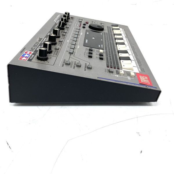 Roland MC-303 Groovebox シーケンサー リズムマシン Roland MC-303 Groovebox シーケンサー リズムマシン