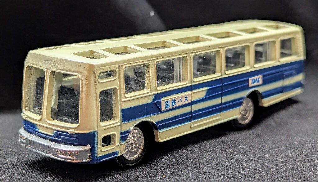 ヨネザワ ダイヤペット 国鉄ハイウェイバス 1|90 B1