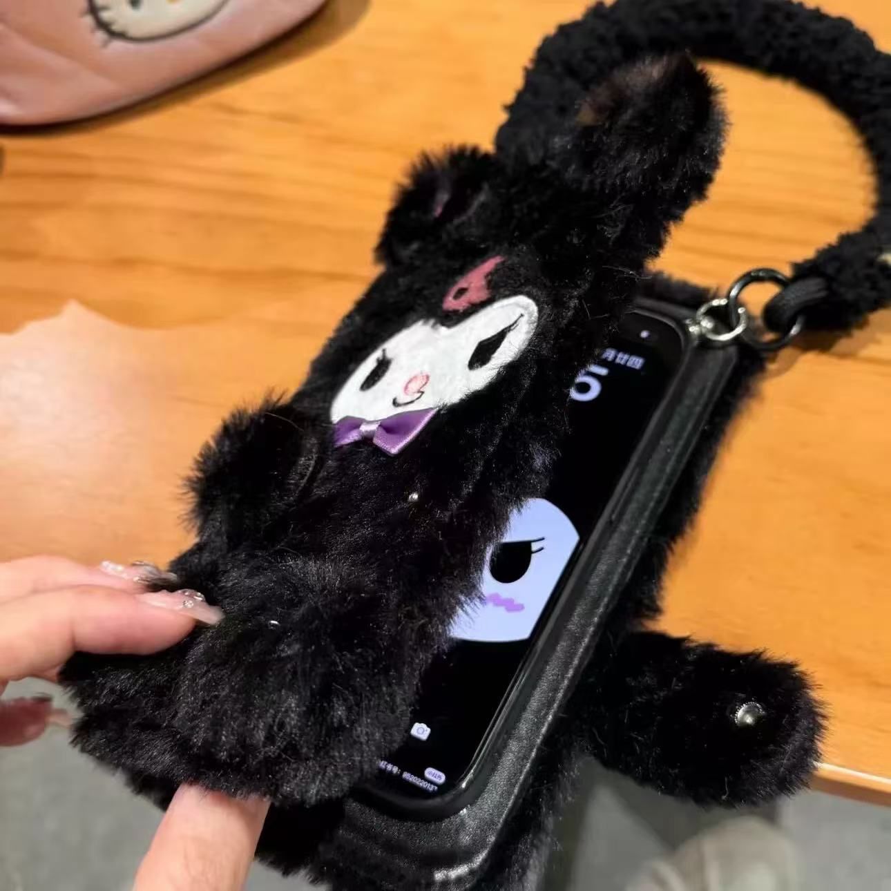 かわい スマホケース iPhone 16 Plusケース ハードケース ストラップ付き iphone14ケース ハチワレ iphone13proケース モモンガ 多機種対