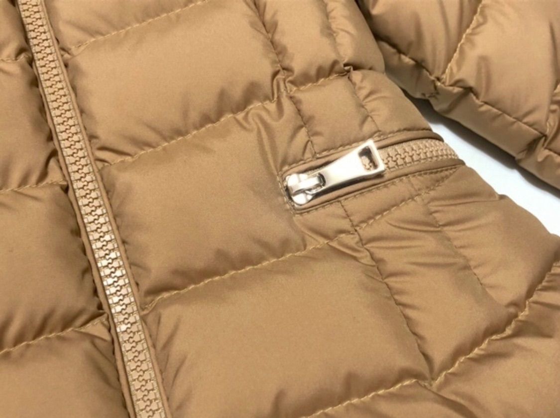 MONCLER モンクレール